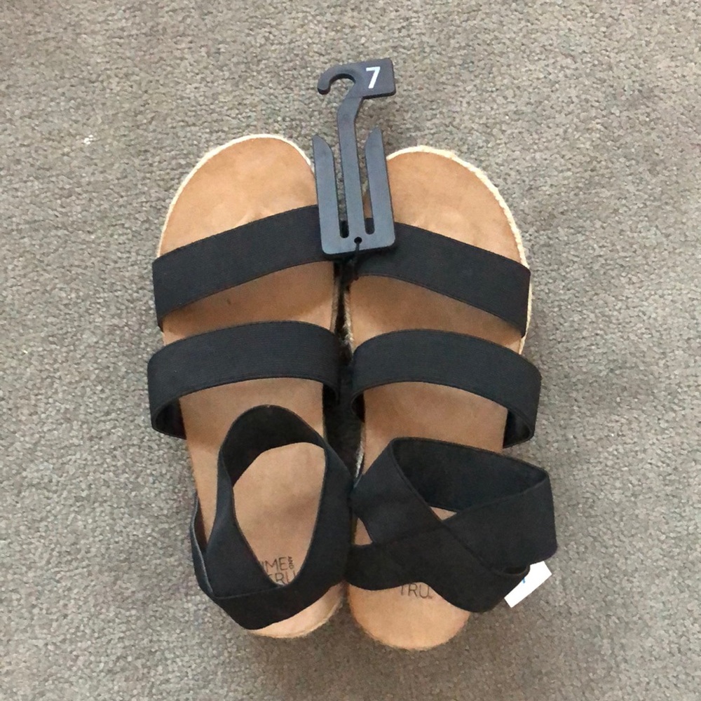 Black strappy platform sandals